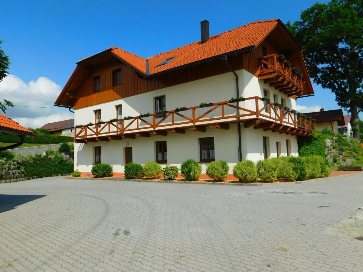 Horní Planá Apartmany U Srdce Vltavy מראה חיצוני תמונה
